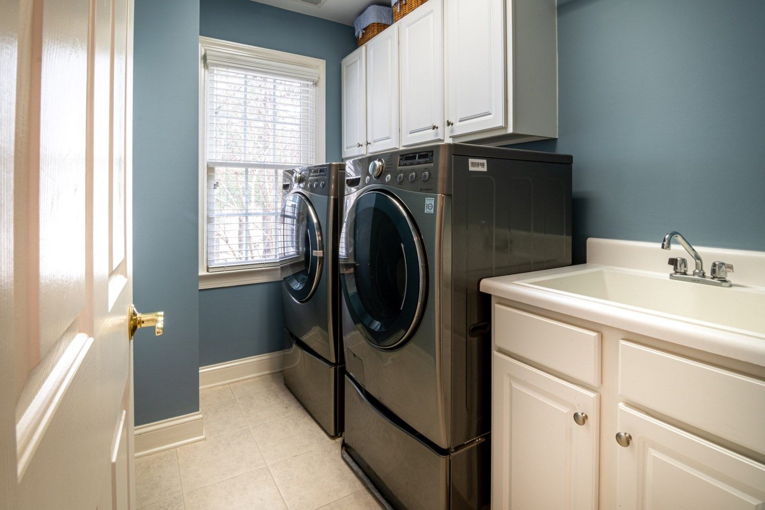 Hassle-Free Dryer Vent Cleaning: How to Clean Without Moving the Dryer