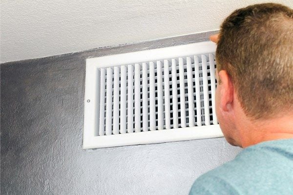 Examine vents